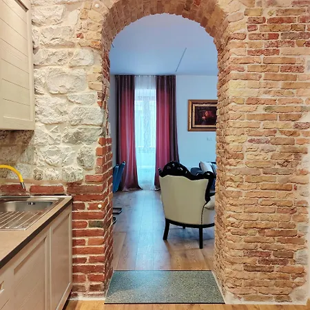 Luxury Stone Paradise Within The Walls Of The Diocletian Palace - Old Town Apartamento Split