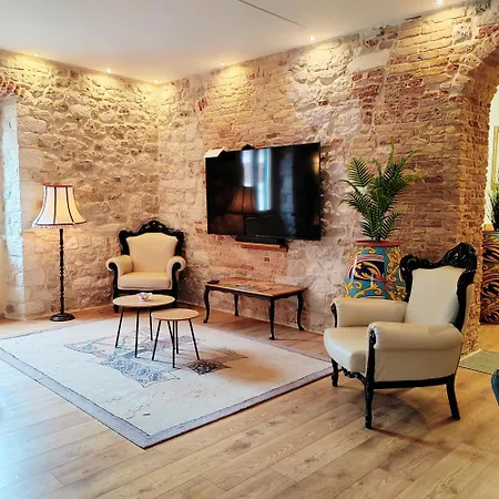 Luxury Stone Paradise Within The Walls Of The Diocletian Palace - Old Town شقة *