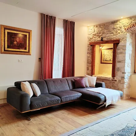 Luxury Stone Paradise Within The Walls Of The Diocletian Palace - Old Town سبليت